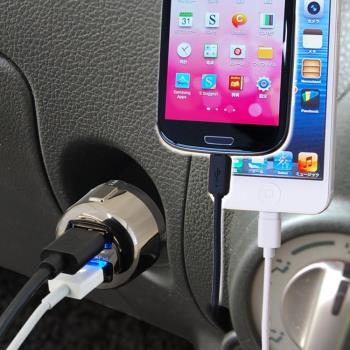 日本Kashimura汽車載迷你充雙口usb4.8a一拖二帶燈點煙器手機車充