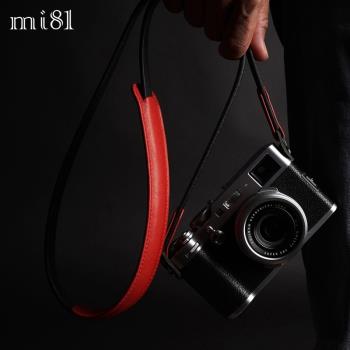 MI81義大利牛皮徠卡Q3 Q2 m10r m11 m9 m8 mp肩帶索尼真皮相機背帶適用於富士旁軸x100v x100vi 掛繩肩墊