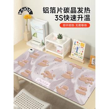 V-SION奔跑小熊仔2024新款加熱鼠標墊超大發熱暖桌墊辦公室墊子桌面電腦鍵盤電熱板暖手桌墊