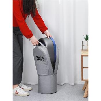  Dyson 戴森 AM09 熱風涼風扇，型號 AM09，採用創新無葉片設計，提供涼風 30W 低功率及暖風 1200W 強效模式，機身尺寸 595x153x204mm (HxDxW)，重量僅 2.7kg，輕巧易攜。白色系款式，產地馬來西亞，電源 110V / 60 Hz，適用全坪數，無清淨功能無需濾網，配件含說明書。BSMI 許可字號 R31692，享 2 年保固，高效空氣迴圈，改善居家空氣品質。 