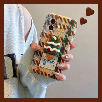 適用蘋果16手機殼iphone15promax毛絨13mini冬天14毛茸茸11小熊xsmax聖誕樹xr秋冬季7plus格紋8絨布pro手環12