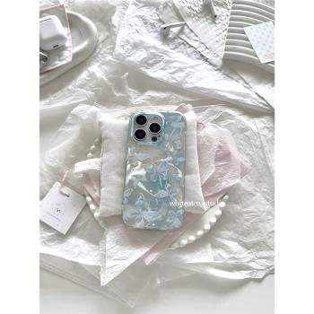 鹽白茶ins風小眾暈染水波紋蝴蝶適用蘋果16ProMax手機殼iPhone15全包14Pro新款12高階感13ProMax防摔保護套女