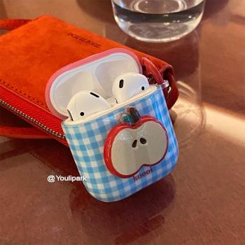 由裡公園ins韓系少女清新海鹽藍格紋立體紅蘋果適用於蘋果Airpods2代無線藍牙耳機保護套3Pro軟AirpodsPro3代