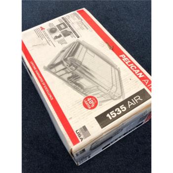 美國PELICAN派力肯1535 AIR超輕防水防爆22寸登機旅行攝影安全箱