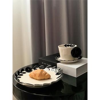 態生活 中古風手捏浮雕花藤咖啡杯碟 家用復古風陶瓷牛奶杯水杯子