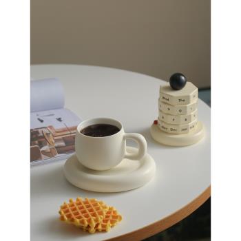 宜集堂INS奶油高階感咖啡杯冷萃馬克杯小眾陶瓷水杯家用北歐300ml