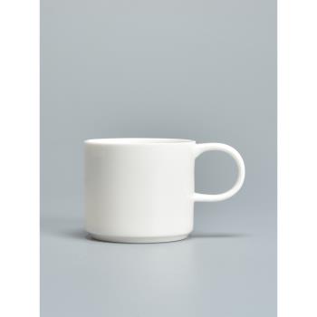 簡約陶瓷杯子咖啡杯小茶杯白色馬克杯家用牛奶杯兒童喝水杯帶把手