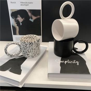 北歐墨點杯子大把手黑色ins風陶瓷馬克杯圓環水杯韓國小眾咖啡杯