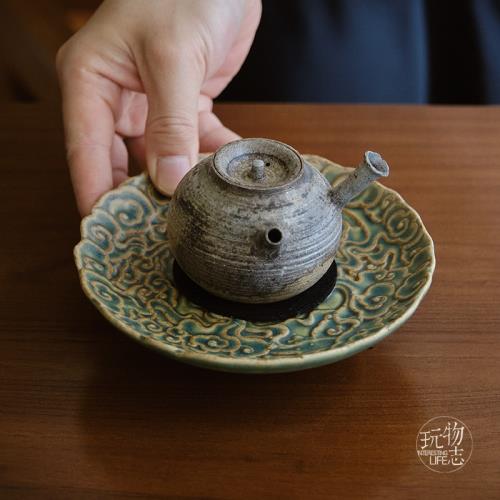 玩物志 粗陶卷云紋壺承盤 干果碟茶點盤 茶杯碟 復古中式浮雕盤子