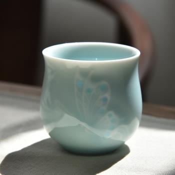 龍泉青瓷簡約主人杯家用陶瓷茶杯辦公室喝水杯手工杯 夢蝶玲瓏杯