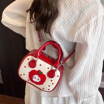 網紅春季甜美刺繡小方包包女2025新款潮時尚可愛少女小蘋果手機包