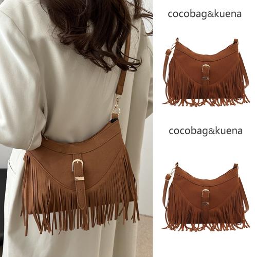 秋冬季棕色美拉德風斜挎包包女2025新款流行百搭通勤流蘇包手機包