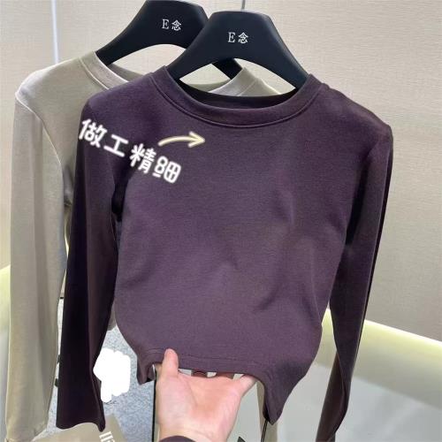 E念1217冬季新款圓領加絨短款長袖T恤女高腰修身顯瘦打底上衣2025