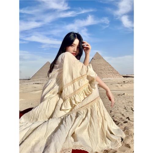 埃及女神裙旅游穿搭大喇叭袖連衣裙高級感顯瘦拍照度假大擺長裙子