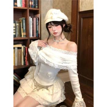 設計感甜美減齡一字肩韓系蕾絲花朵打底衫長袖顯瘦露肩上衣女春秋