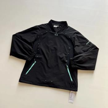 日系復古機能 Oak 可拆卸刺繡薄絨V領衛衣