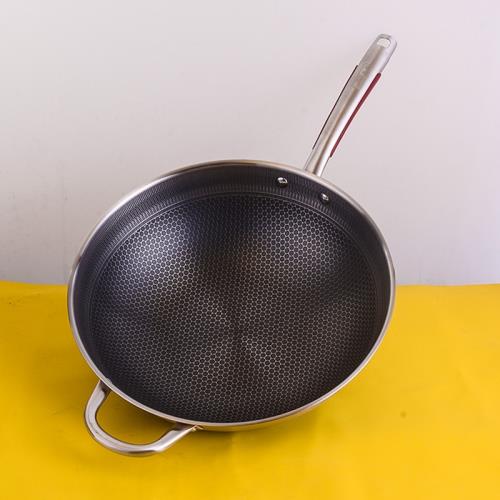 中康輕量版食品級不銹鋼蜂窩炒鍋不粘鍋家用平底電磁爐炒菜鍋燃氣