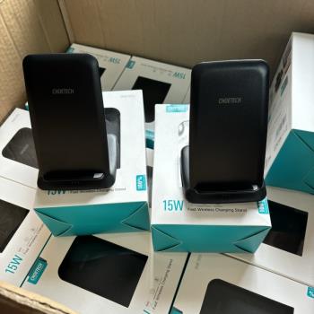 快來撿漏！白菜價處理！原178現19 15W快充手機無線充電器
