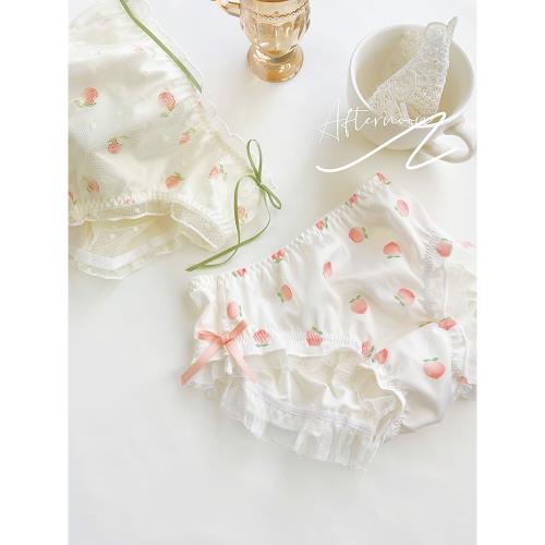 小蜜桃啵啵~牛奶絲內褲女士夏季薄款蕾絲無痕透氣日系少女三角褲