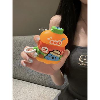 guanview 立體可愛酷兒橙汁汽水適用airpodspro2無線藍牙耳機套2/3代飲料瓶AirPodsPro二代保護殼4代全包矽膠