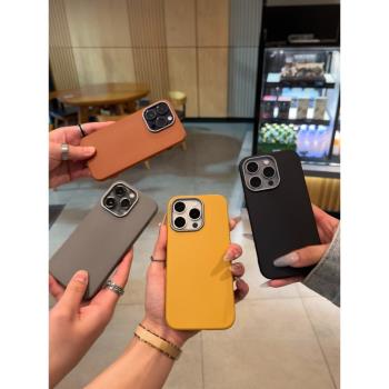 高品質皮紋金屬框蘋果16promax新款手機殼適用iphone14pro新款15pm簡約個性13小眾12保護套防摔1不沾指紋磨砂
