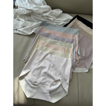 中高腰無痕裸感冰絲微收腹柔軟高品質女士三角褲高彈大碼內褲