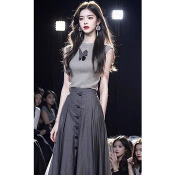 2025新款名媛女裝高階高階感小洋裝灰色無袖上衣半身裙套裝女夏季