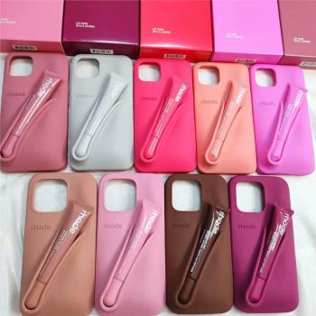 rhod海莉iphone16promax手機殼立體液態矽膠蘋果唇膏手機殼rhode新色粉色棕色Hailey Lip Case彩15全包防摔13