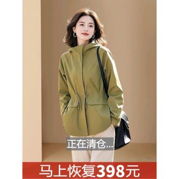 今年流行小個子運動短外套2025新款女裝春秋季沖鋒衣夾克休閑風衣