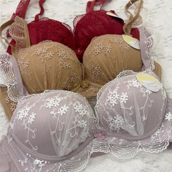 乳膠內衣小胸聚攏bra少女日系無鋼圈性感蕾絲文胸