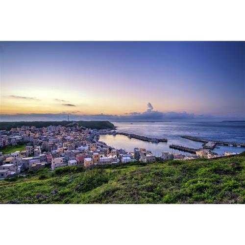 澎湖旅遊｜【澎湖花火節►獨家雄獅之夜►經典南海】南海雙島．海洋牧場望安．市區飯店三日｜台中出發_25TI628MMB