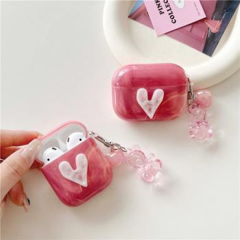 粉色立體愛心掛件適用AirPods4耳機套1/2代3代Pro創意蘋果無線藍牙耳機包airpodspro2女矽膠盒5代個性防摔殼