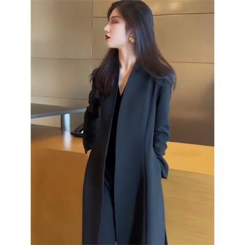 抖音網紅爆款女裝2023年秋季新款氣質時尚純色凈版風衣外套微喇褲
