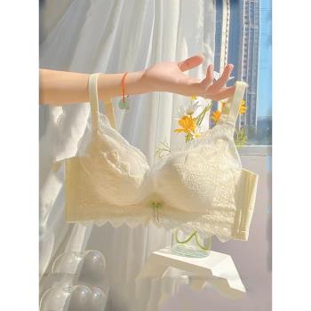 內衣女小胸聚攏顯大加厚調整型收副乳上託防下垂無鋼圈文胸罩套裝