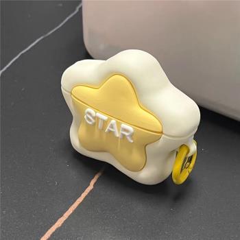 簡約英文星星適用airpods4保護套小眾創意1/2代蘋果無線藍牙耳機包防摔Pro/3代矽膠盒軟殼5代潮AirPodsPro2女