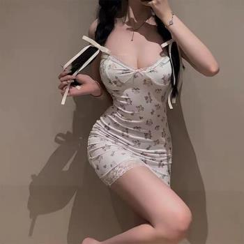 性感睡衣女誘惑女士裙碎花大碼胖MM200斤吊帶火辣調情冰絲炮戰袍