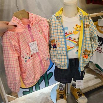 日系miki兒童春款防風外套 男女寶刺繡熊格子兩面穿連帽風衣開衫