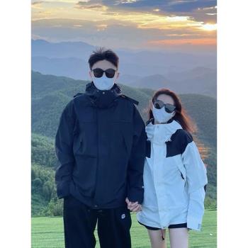 沖鋒衣女秋冬季戶外郊遊三合一可拆卸防風防水登山服外套男夾克潮