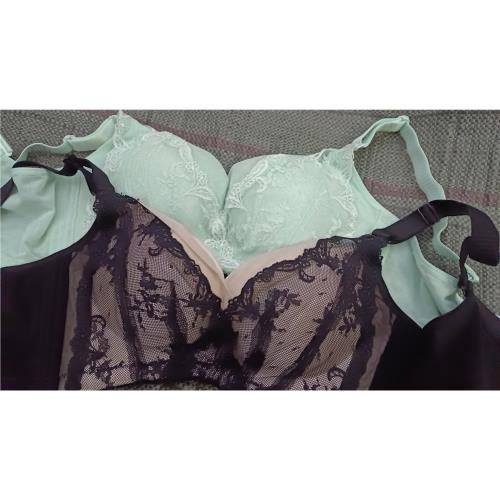 女士內衣文胸老款式無 鋼圈聚攏中厚收副乳調整型斷碼胸罩