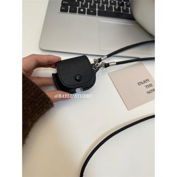 小眾復古黑色皮質耳機套斜挎適用Airpodspro保護套蘋果3代無線耳機套Airpods1/2代新款男女款AirPods4保護套