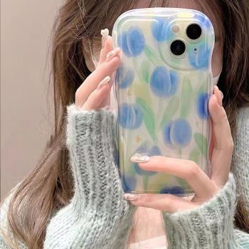 藝術淺藍鬱金香適用iPhone16pro手機殼矽膠15Promax可愛14卡通13/12小清新sxmax保護套12mini防摔小米15ultra