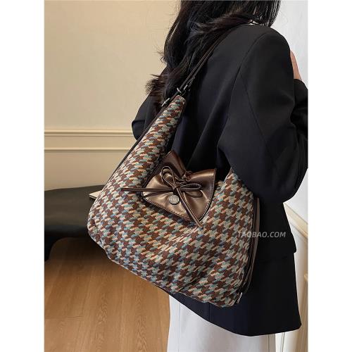 休閑大容量毛呢包包女2024新款秋冬通勤百搭雙肩后背包單肩托特包