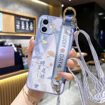 適用蘋果12ProMax手機殼iPhone16新款12Pro高階感11軟矽膠ProMax腕帶支架防摔全包保護套女斜跨掛脖繩背帶