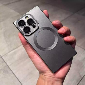 正方形直角邊磁吸無線充電純黑白色適用iPhone16手機殼帶鏡頭膜蘋果15promax軟殼14/13pro全包防摔12矽膠11潮