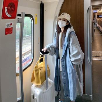 牛仔拼接連帽外套女2024韓版單排扣慵懶風寬松顯瘦中長款長袖上衣