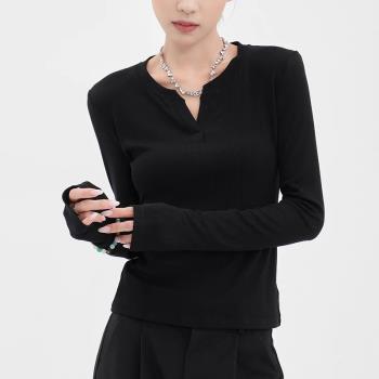 GEZUNNU美式純色內搭打底v領長袖T恤女春秋顯瘦修身正肩短款上衣