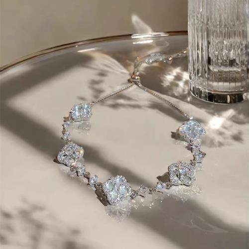 S925純銀四葉草花朵鋯石手鏈輕奢高級感氣質四瓣花手環新款手飾女