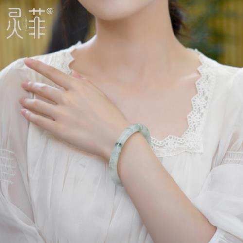 天山翠手鐲女冰種飄花新疆金絲玉翡翠色和田玉色玉石圓條叮當鐲子
