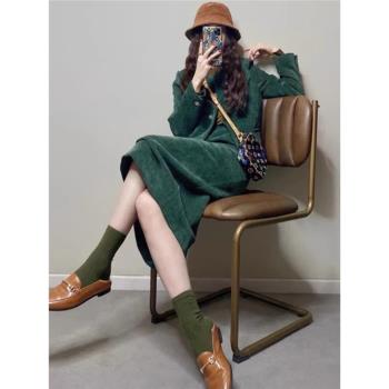 (免運)時尚高階感2025年新款秋冬季女裝法式設計小香風綠色外套裙子兩件