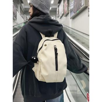 雙肩包女旅遊輕便登山包小型外出旅行戶外徒步運動書包爬山小揹包